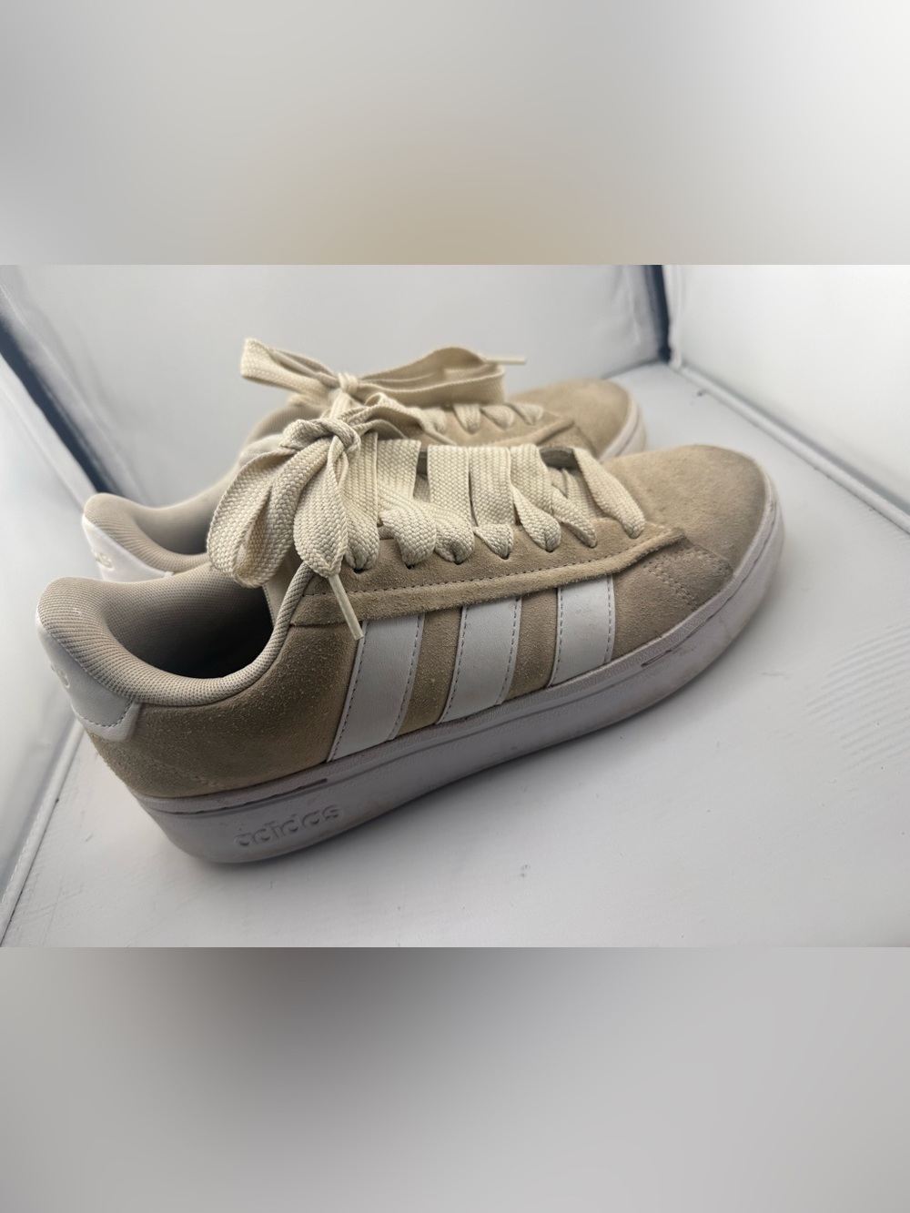 Adidas Campus